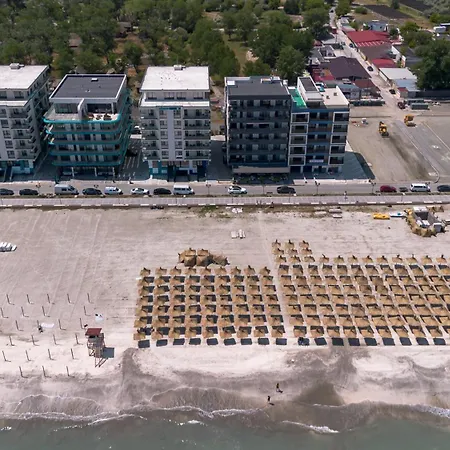 Azzurro Beachfront - Prima Linie La Mare Appartement Năvodari