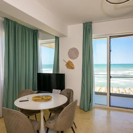 דירה Azzurro Beachfront - Prima Linie La Mare Năvodari