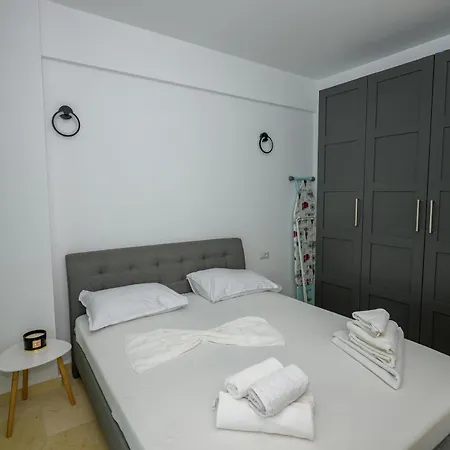 Azzurro Beachfront - Prima Linie La Mare Нэводари